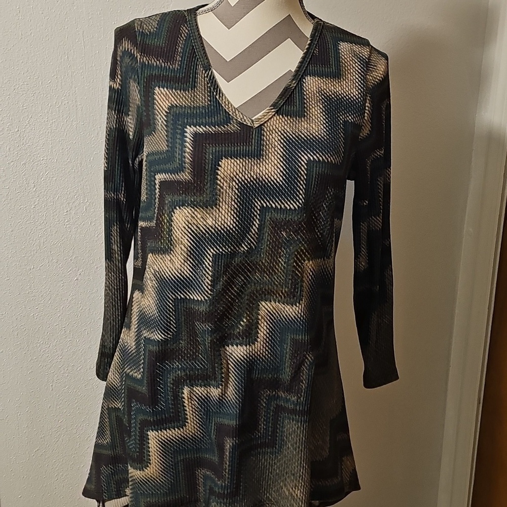 Nurture Chevron Patterned Long Sleeve Top